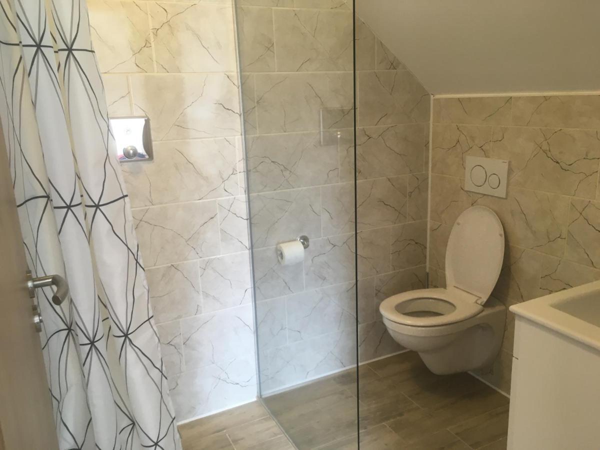 Ubytování Pod Mezu Hlohovec Exteriér fotografie