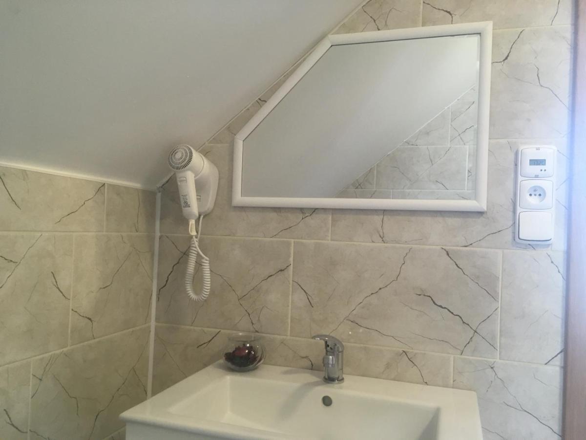 Ubytování Pod Mezu Hlohovec Exteriér fotografie