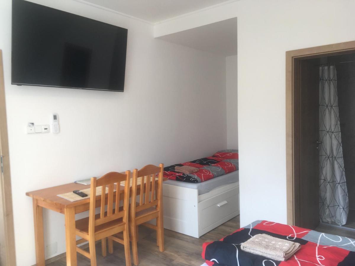 Ubytování Pod Mezu Hlohovec Exteriér fotografie